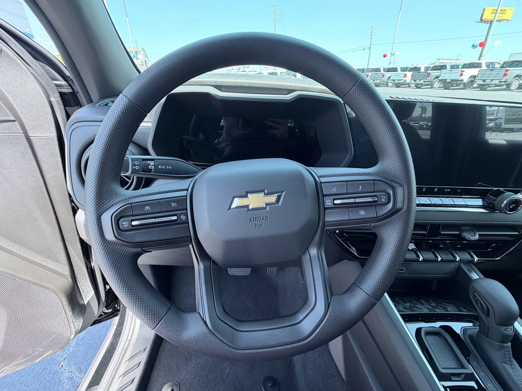 New 2026 Chevrolet Colorado W/T w/ WT Custom Package RWD image 12