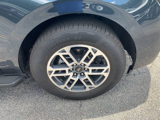 New 2025 Ford Expedition Active RWD image 41