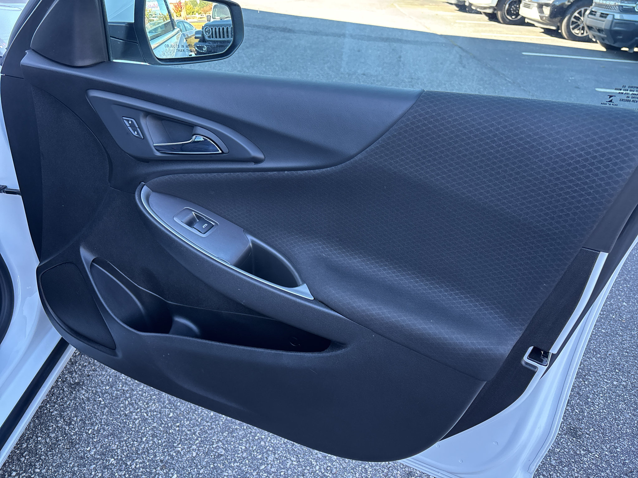 Used 2025 Chevrolet Malibu LT FWD image 22
