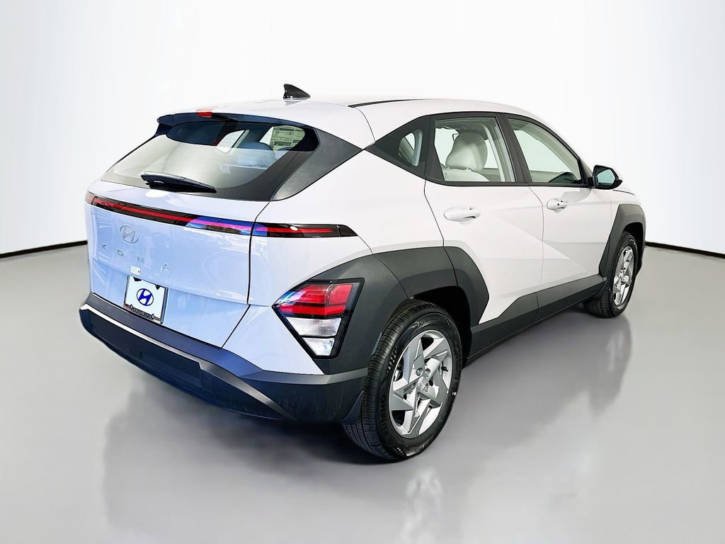 New 2026 Hyundai Kona SE image 5