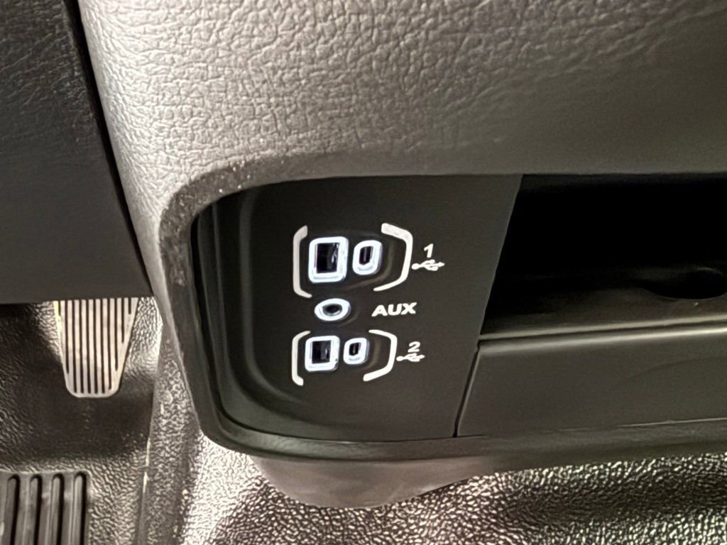 New 2026 RAM 3500 Tradesman w/ Chrome Appearance Group image 27