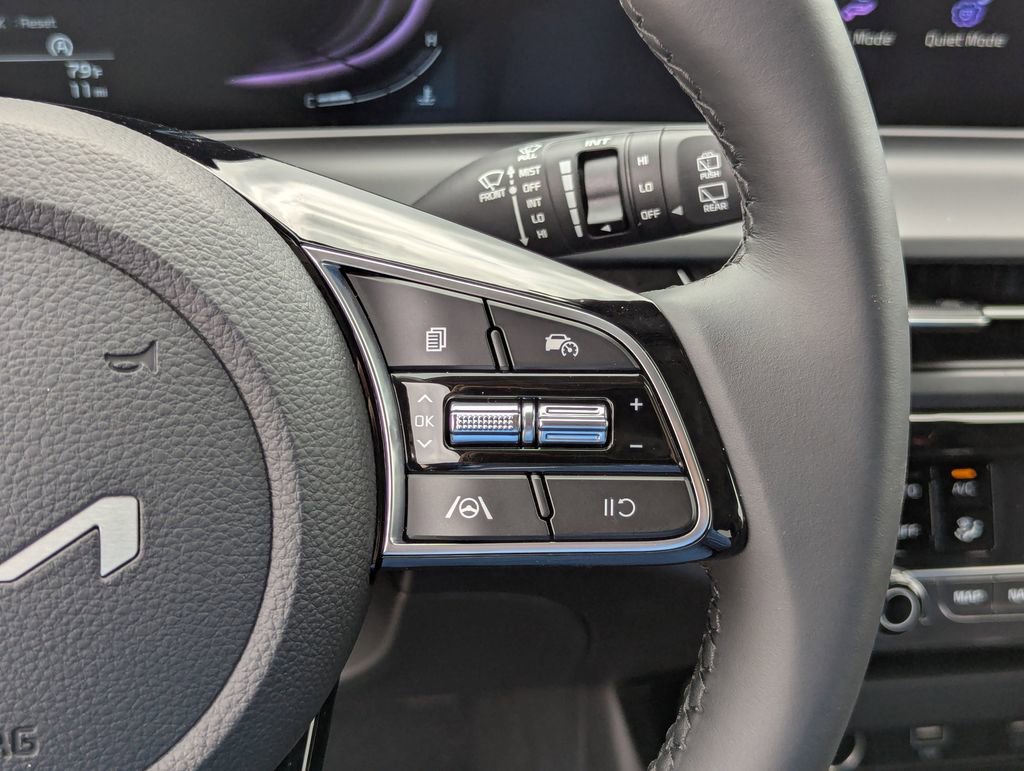 New 2026 Kia Seltos S FWD image 30