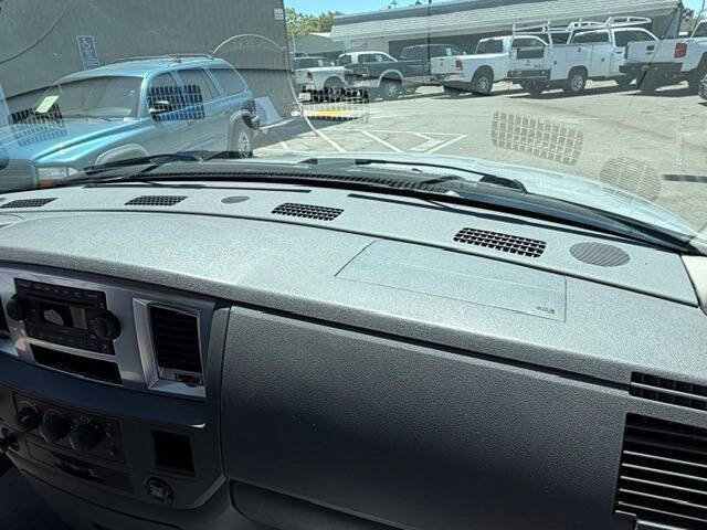 Used 2009 Dodge Ram 2500 Truck SLT w/ Popular Equipment Group AWD/4WD image 42