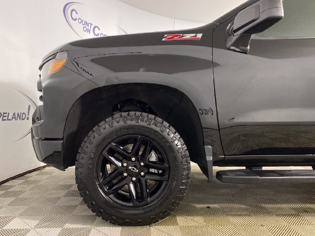 Certified 2022 Chevrolet Silverado 1500 Custom Trail Boss AWD/4WD image 28