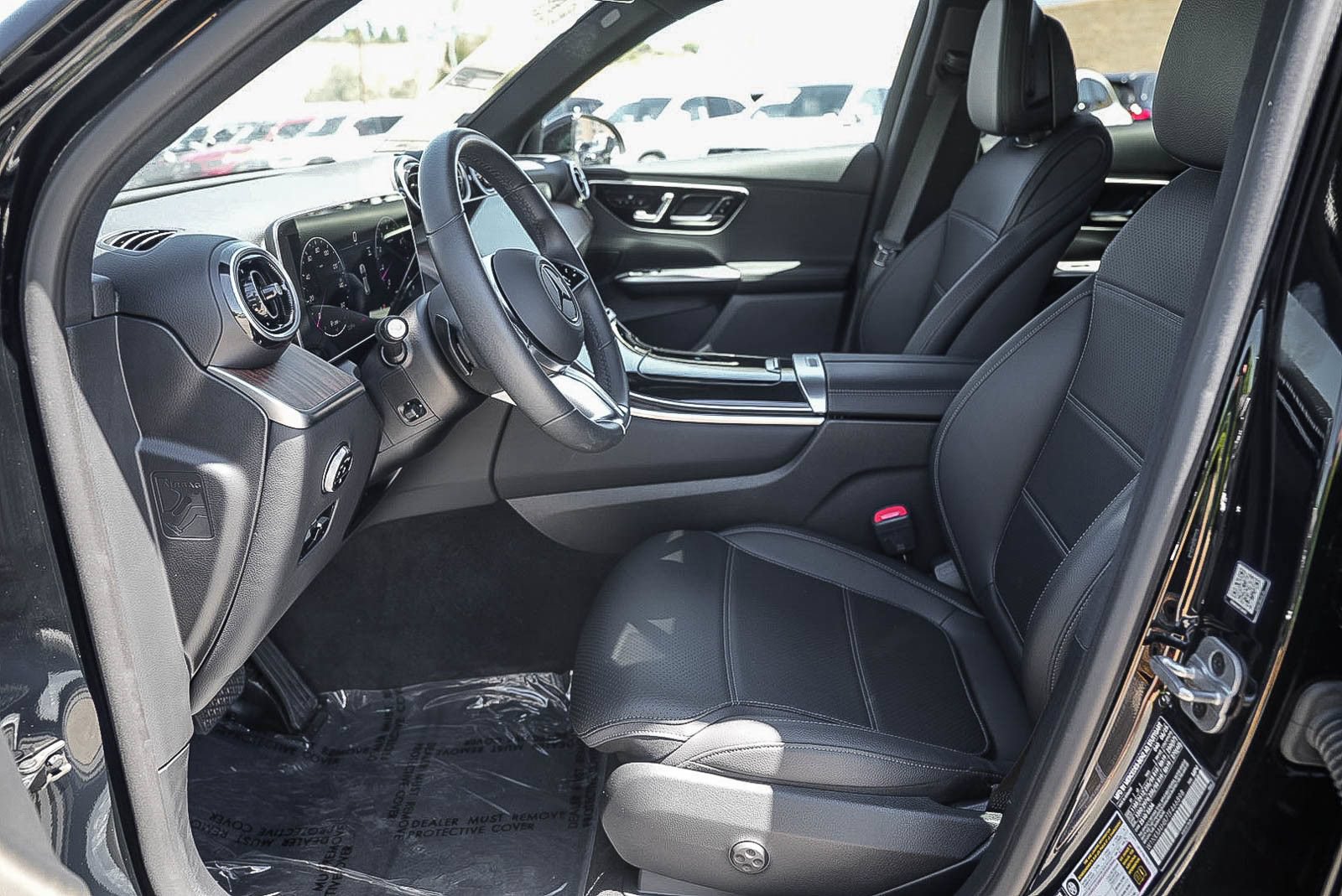 Certified 2026 Mercedes-Benz GLC 300 4MATIC image 17