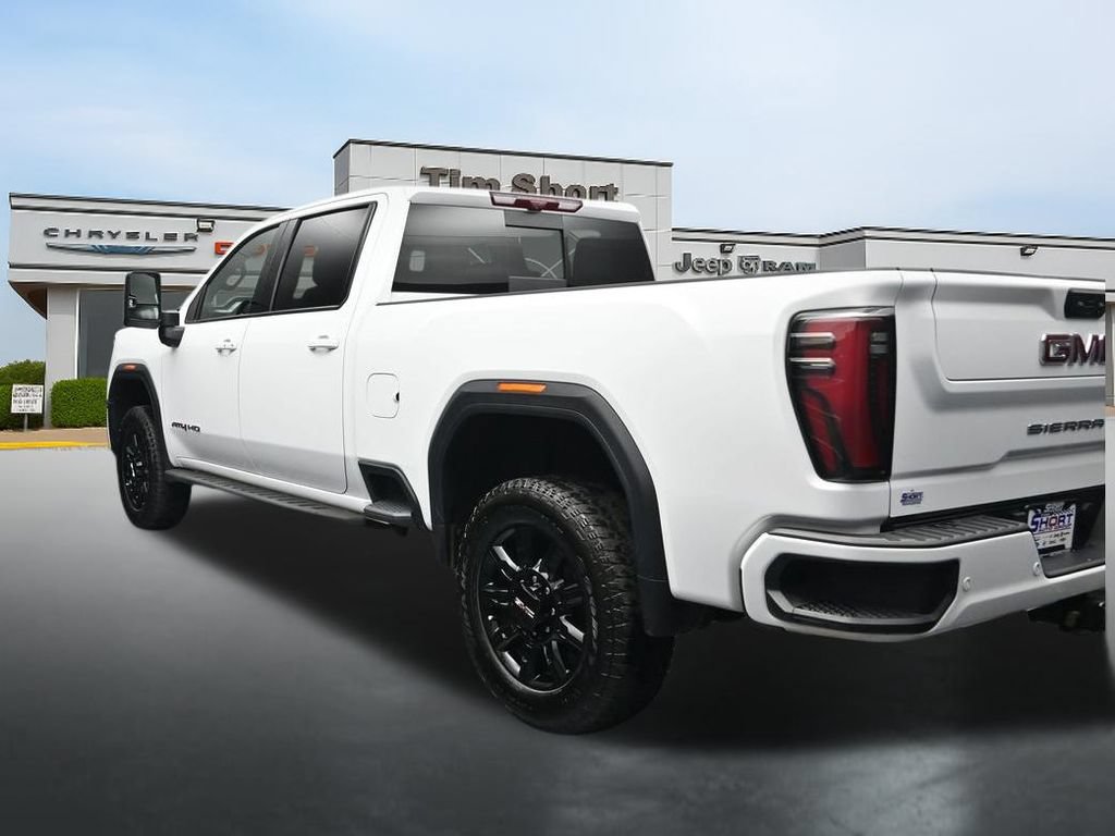 Used 2025 GMC Sierra 2500 AT4 w/ AT4 Premium Plus Package AWD/4WD image 3