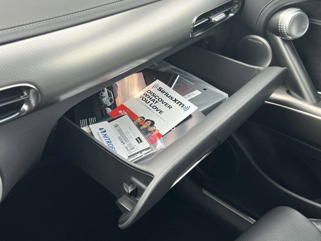 New 2024 Genesis GV60 Performance image 34