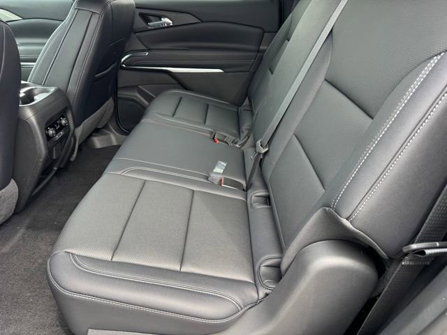 New 2026 Chevrolet Traverse LT w/ Midnight/Sport Edition FWD image 11