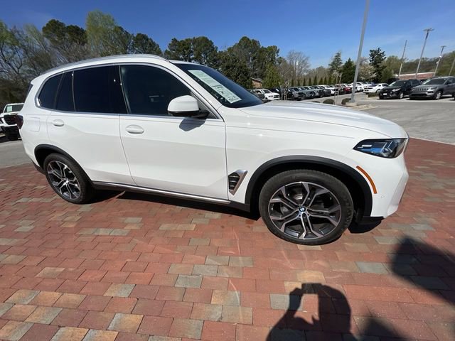 Used 2026 BMW X5 xDrive40i w/ Premium Package image 37