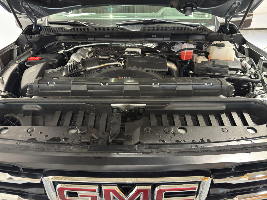 Used 2026 GMC Sierra 3500 SLE image 31