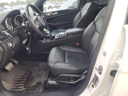 Used 2019 Mercedes-Benz GLE 400 4MATIC w/ Premium 1 Package image 4