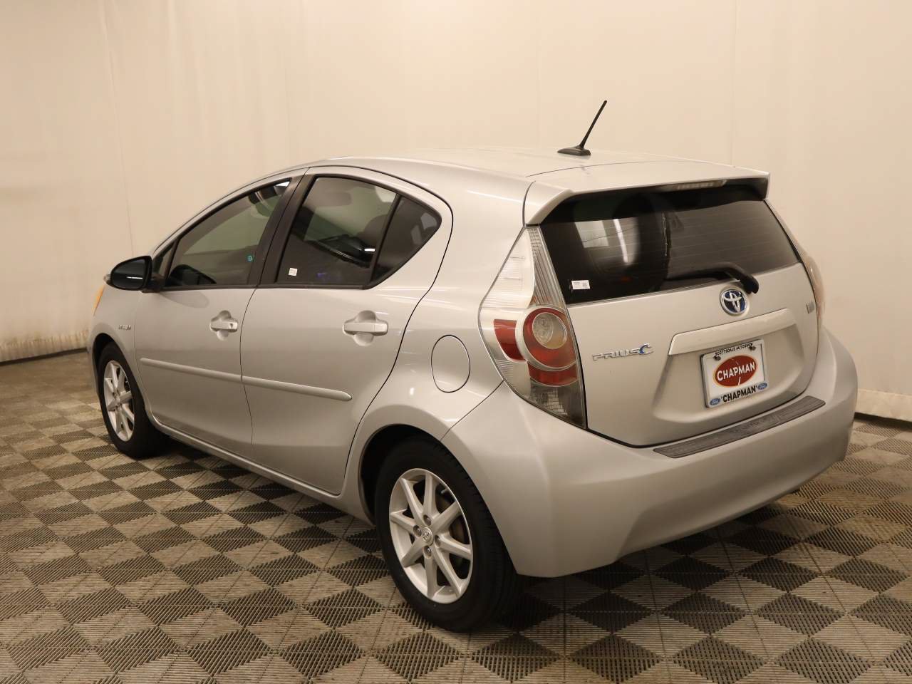 Used 2012 Toyota Prius C Four FWD image 3