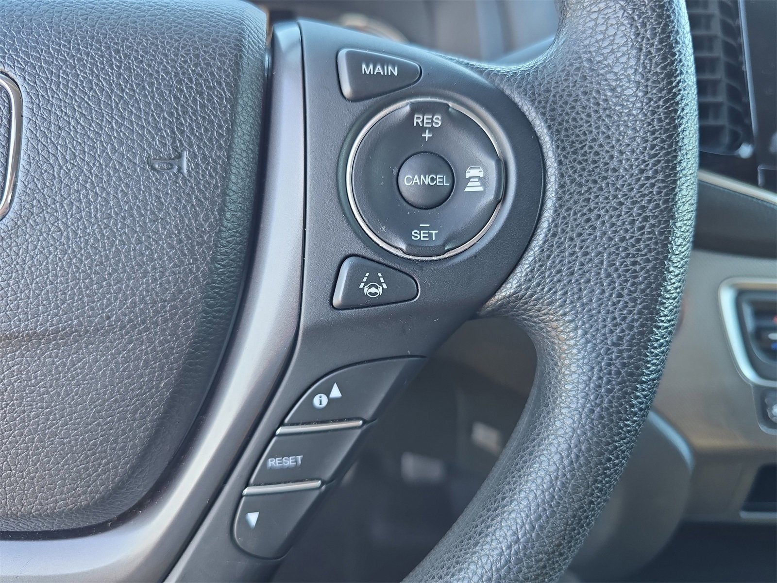 Certified 2023 Honda Ridgeline Sport image 22