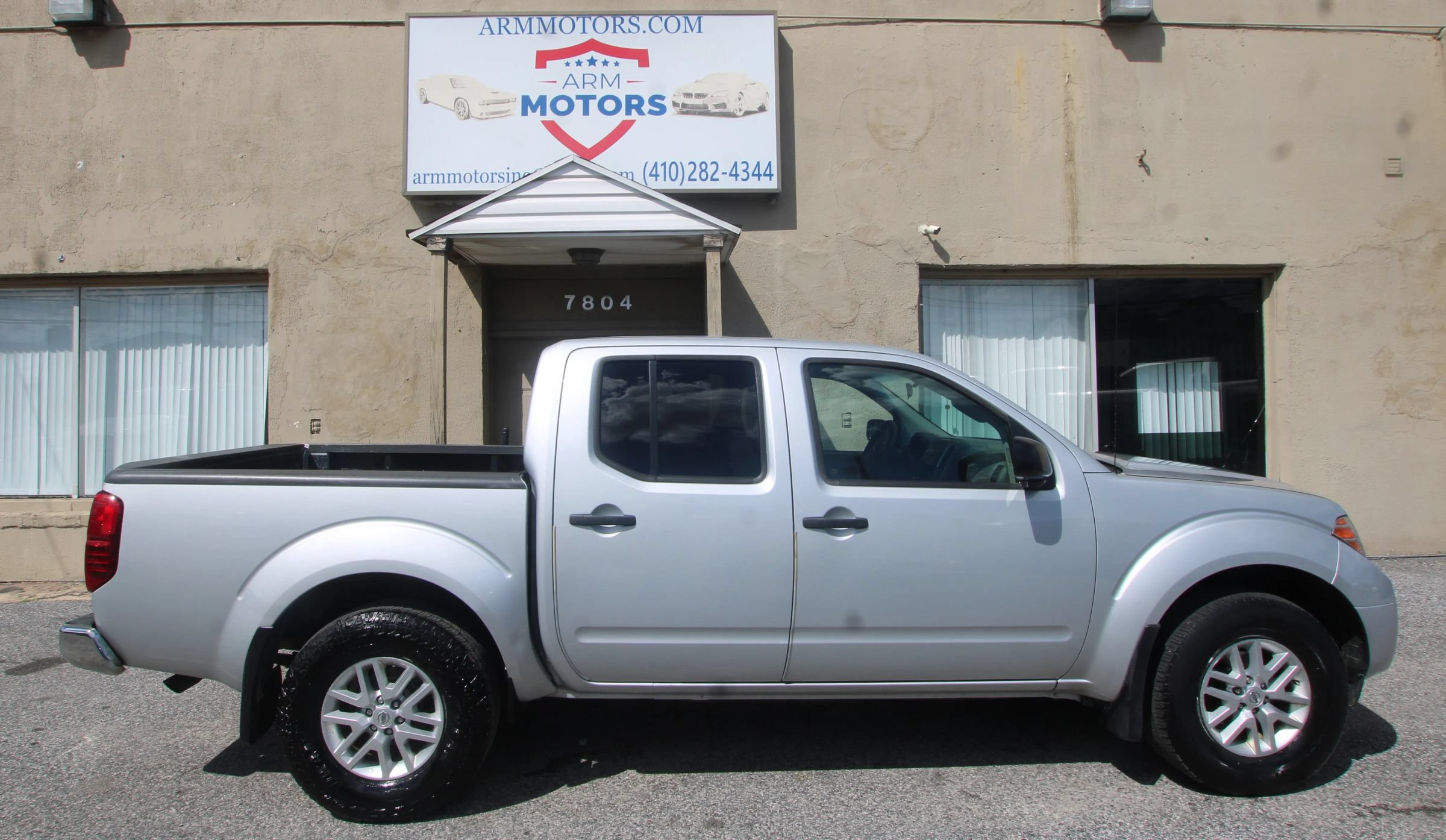 Used 2018 Nissan Frontier SV AWD/4WD image 4
