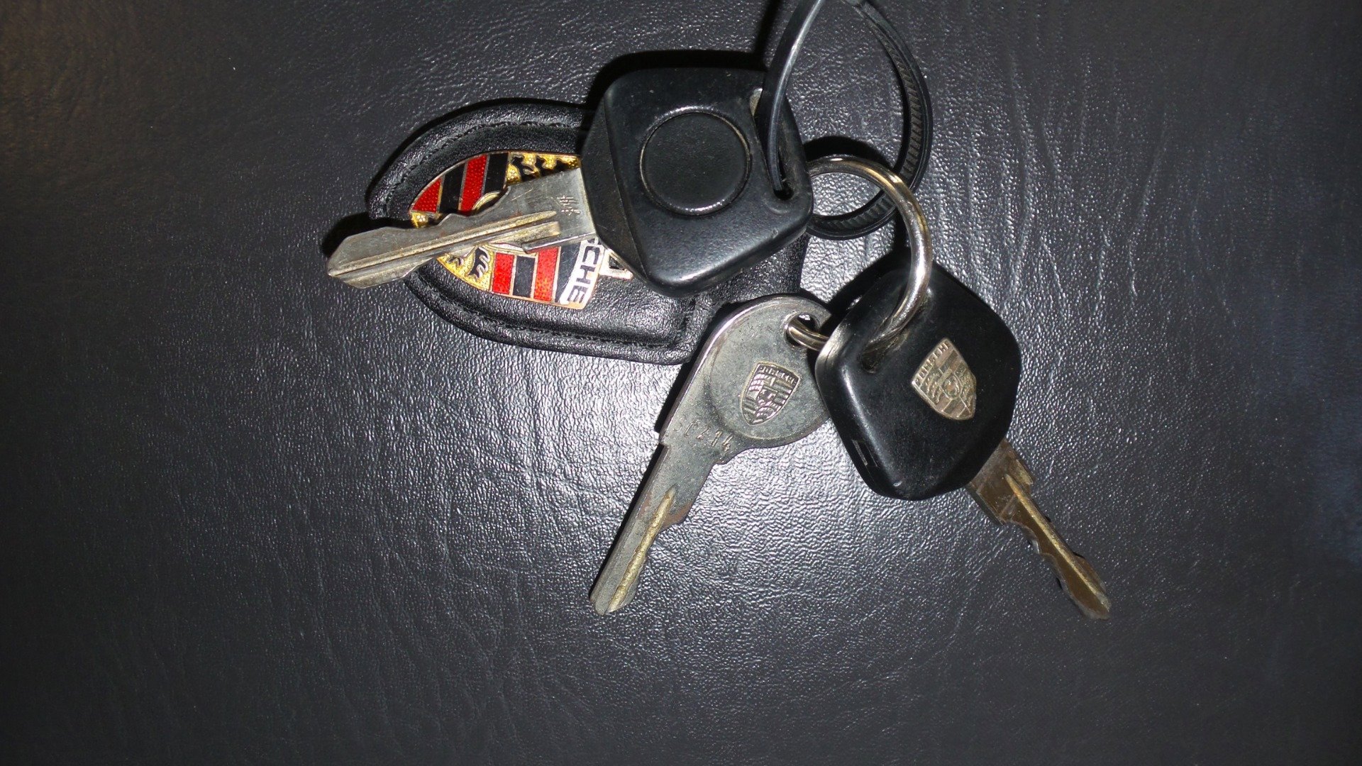 Used 1993 Porsche 968 Coupe image 13