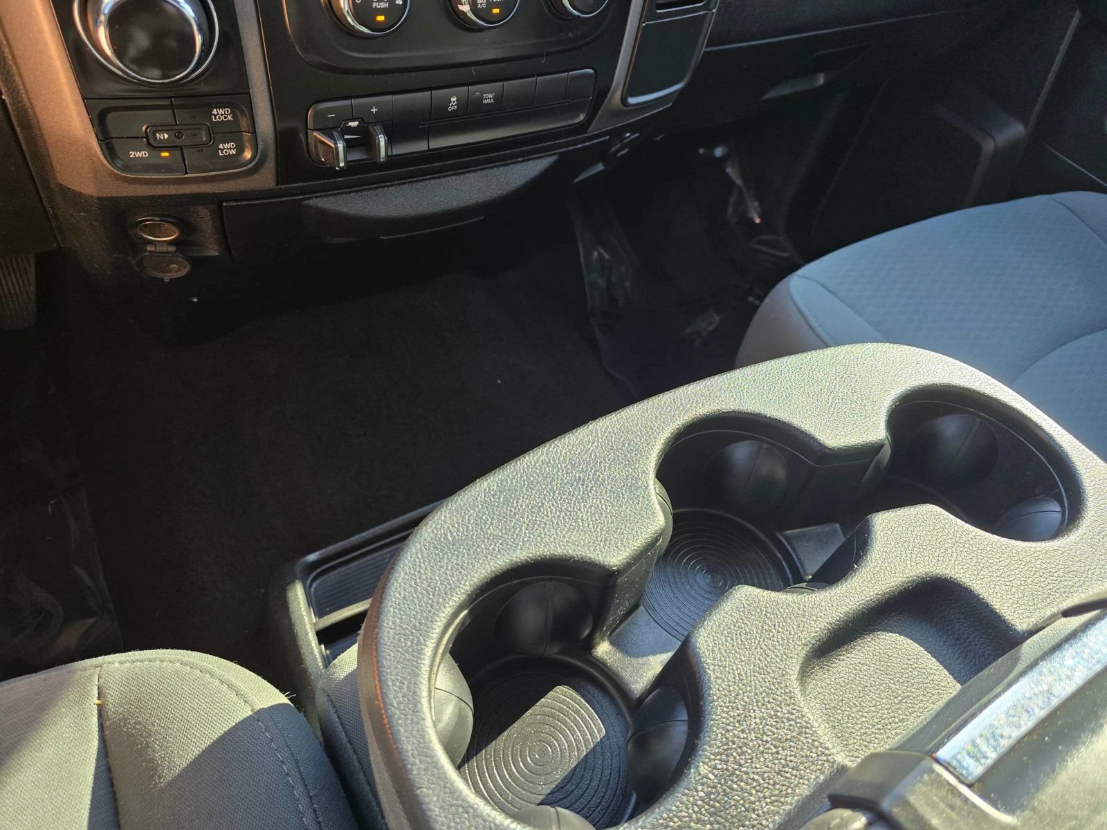 Used 2018 RAM 1500 Tradesman w/ Popular Equipment Group AWD/4WD image 31