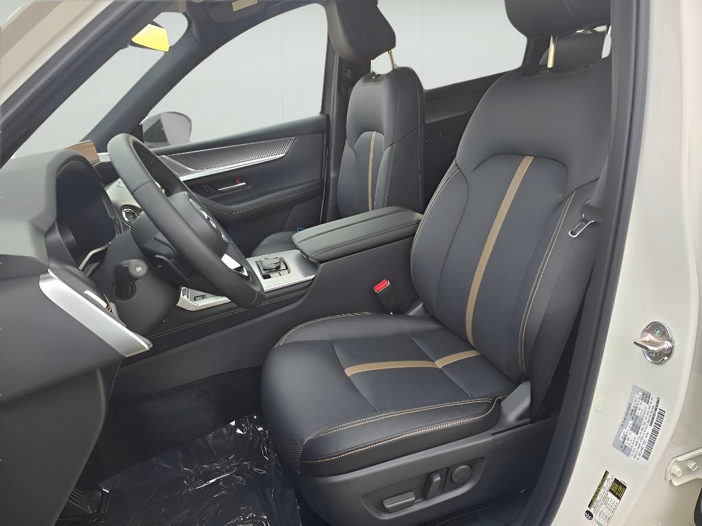 Used 2025 MAZDA CX-70 Plug-In Hybrid w/ Premium Plus AWD/4WD image 10