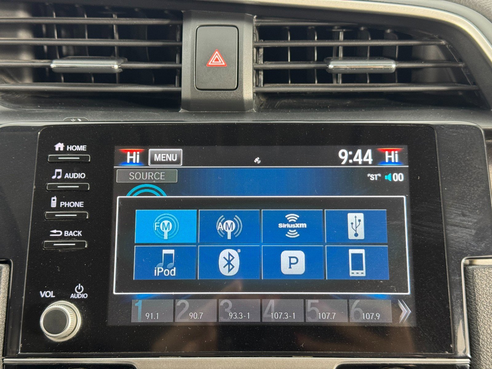 Used 2020 Honda Civic EX image 24