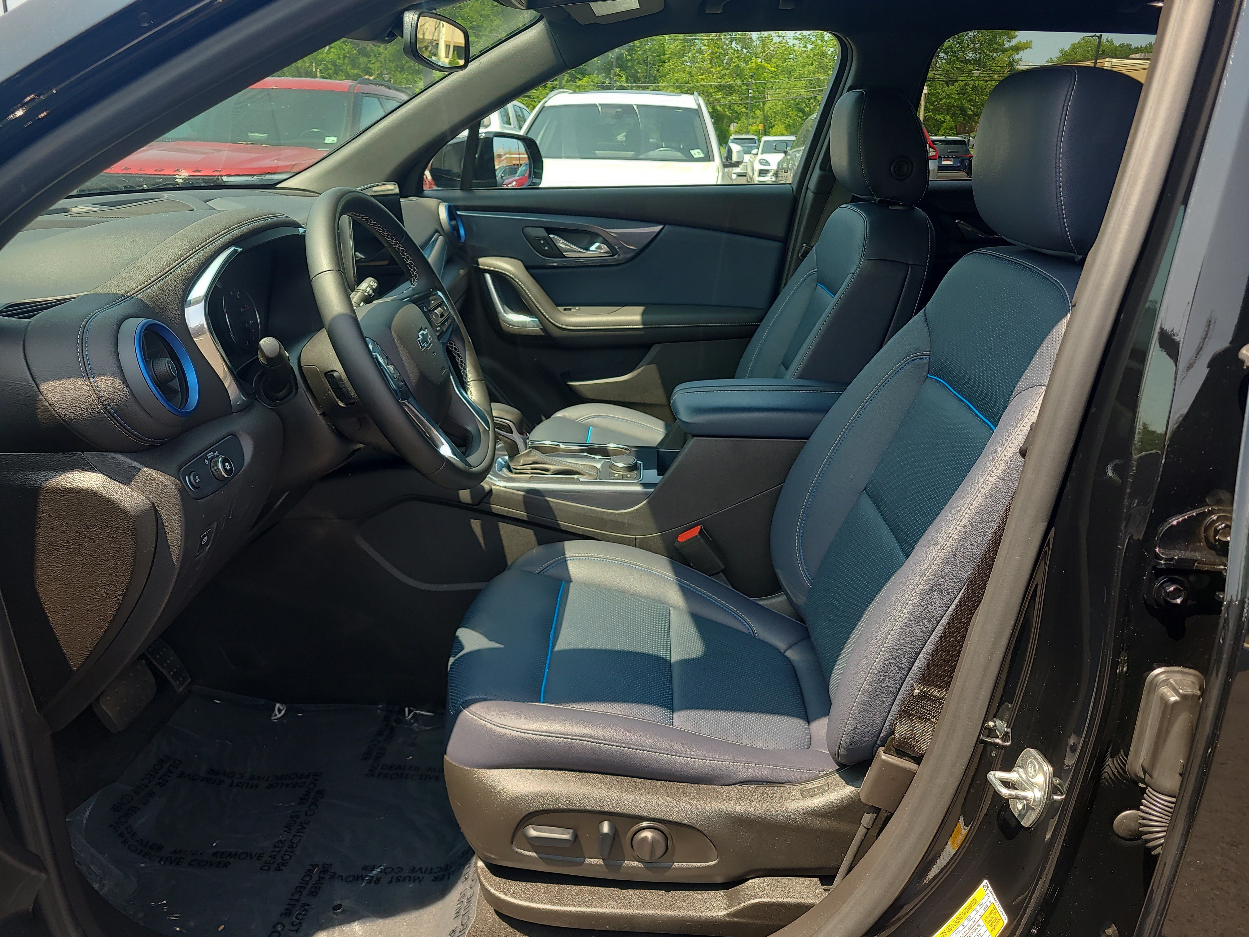 Used 2025 Chevrolet Blazer RS w/ LPO, Floor Liner Package AWD/4WD image 16