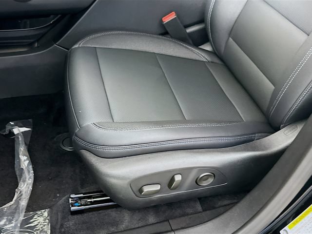 New 2026 Chevrolet Equinox EV LT AWD/4WD image 22