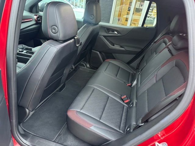 Used 2025 Chevrolet Equinox RS image 36