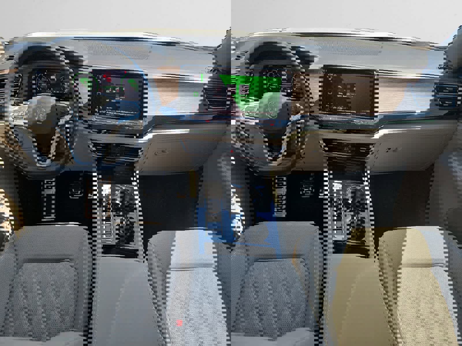 Used 2025 Volkswagen Atlas SEL Premium R-Line image 10