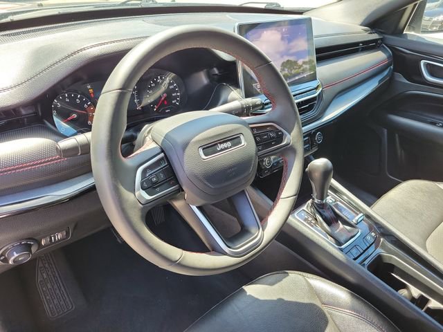 Used 2024 Jeep Compass Trailhawk AWD/4WD image 20
