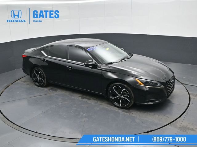 Used 2024 Nissan Altima 2.5 SR w/ SR Premium Package image 49