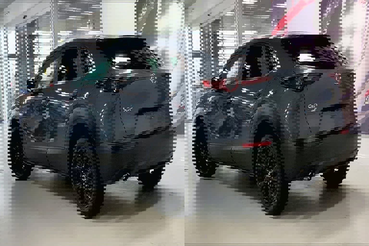 Used 2023 MAZDA CX-30 AWD 2.5 S w/ Preferred Package image 4