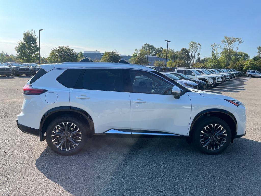 New 2026 Nissan Rogue Platinum AWD/4WD image 9