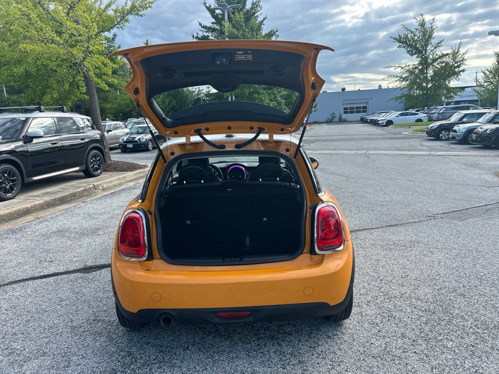 Used 2016 MINI Cooper 2-Door Hardtop FWD image 10