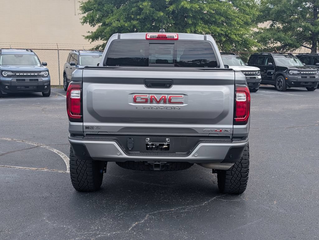 Used 2023 GMC Canyon AT4X AWD/4WD image 8