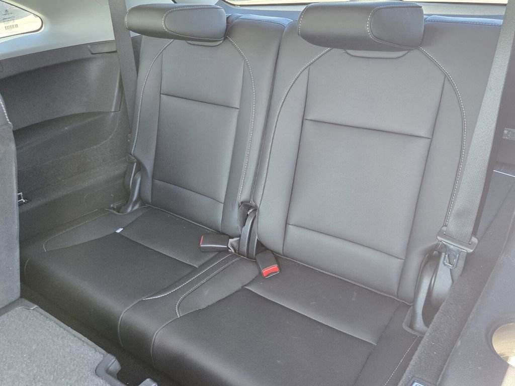 Used 2020 Acura MDX FWD w/ Technology Package image 14