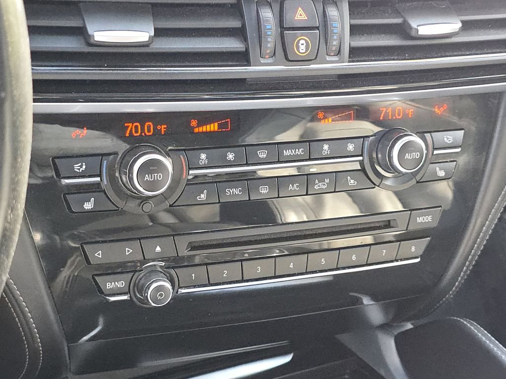 Used 2016 BMW X5 M AWD/4WD image 27