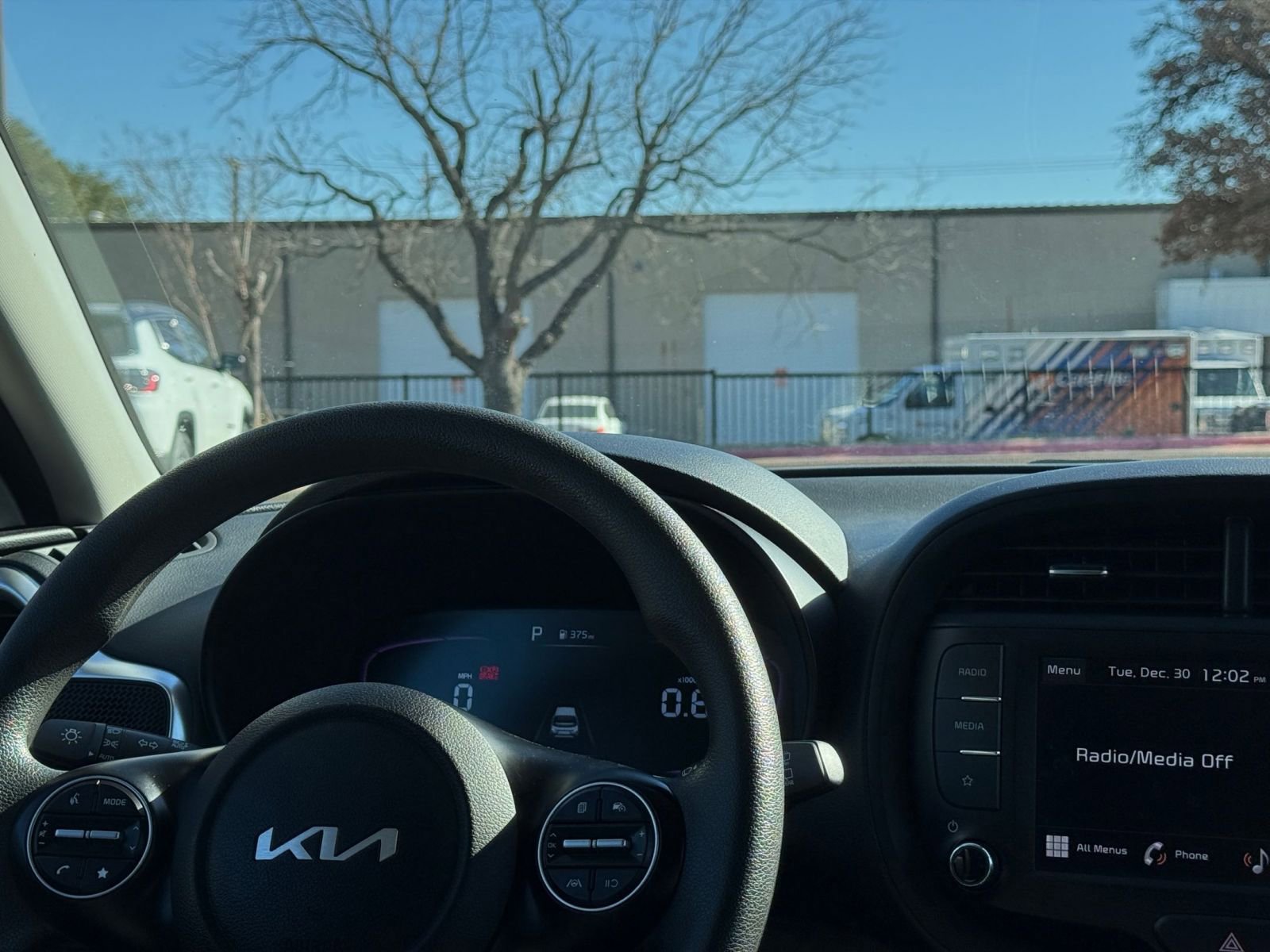 Used 2025 Kia Soul LX w/ LX Technology Package image 34