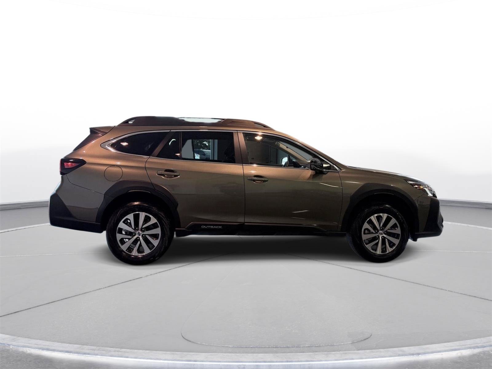 Used 2025 Subaru Outback Premium AWD/4WD image 19