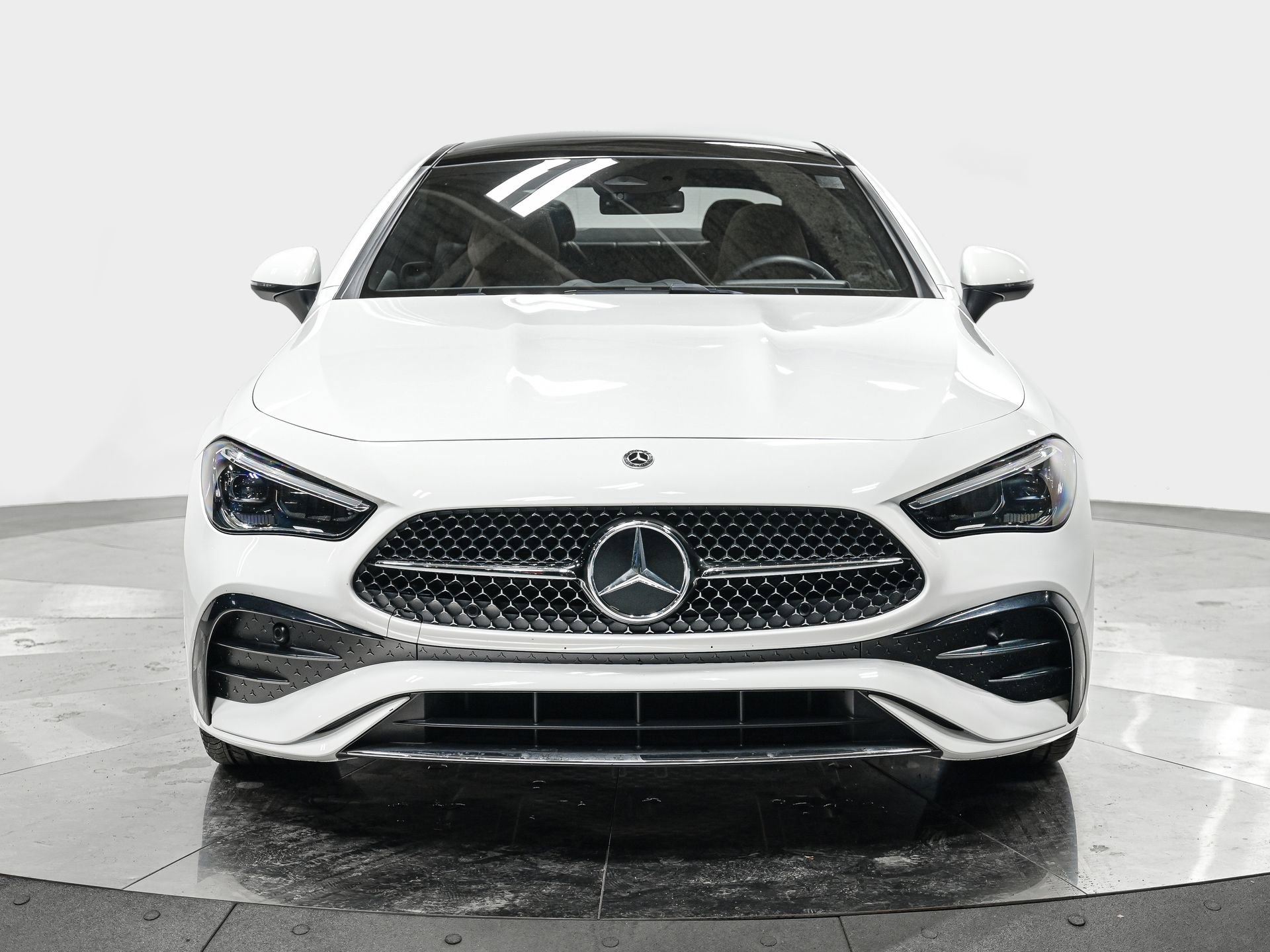 Used 2025 Mercedes-Benz CLE 300 4MATIC Coupe image 10