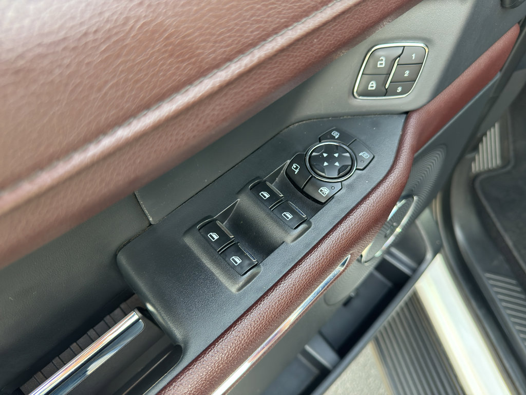 Used 2024 Ford Expedition Max Limited image 13