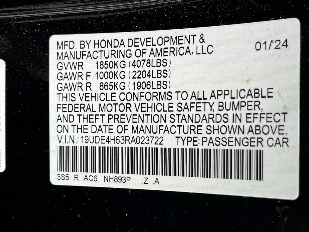 Used 2024 Acura Integra A-Spec w/ Technology Package FWD image 33
