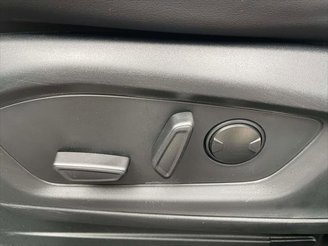 Used 2023 Ford Explorer XLT w/ Equipment Group 202A image 13