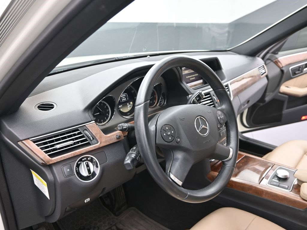 Used 2012 Mercedes-Benz E 350 BlueTEC Sedan image 15