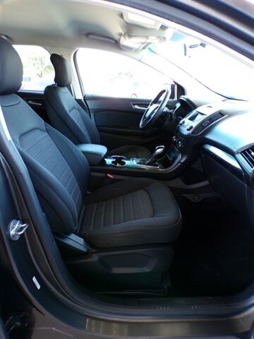 Used 2015 Ford Edge SE FWD image 28
