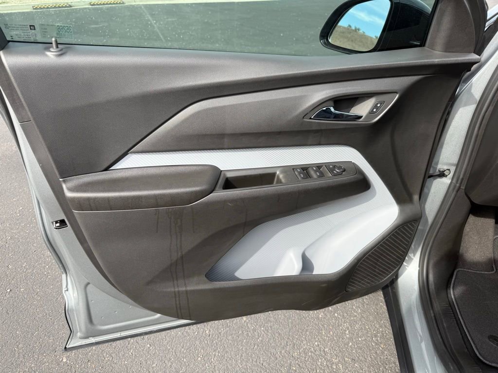 New 2027 Chevrolet Bolt RS w/ Technology Package image 21
