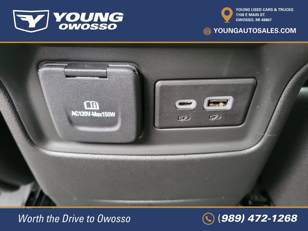 Certified 2023 GMC Acadia Denali w/ Denali Technology Package FWD image 29