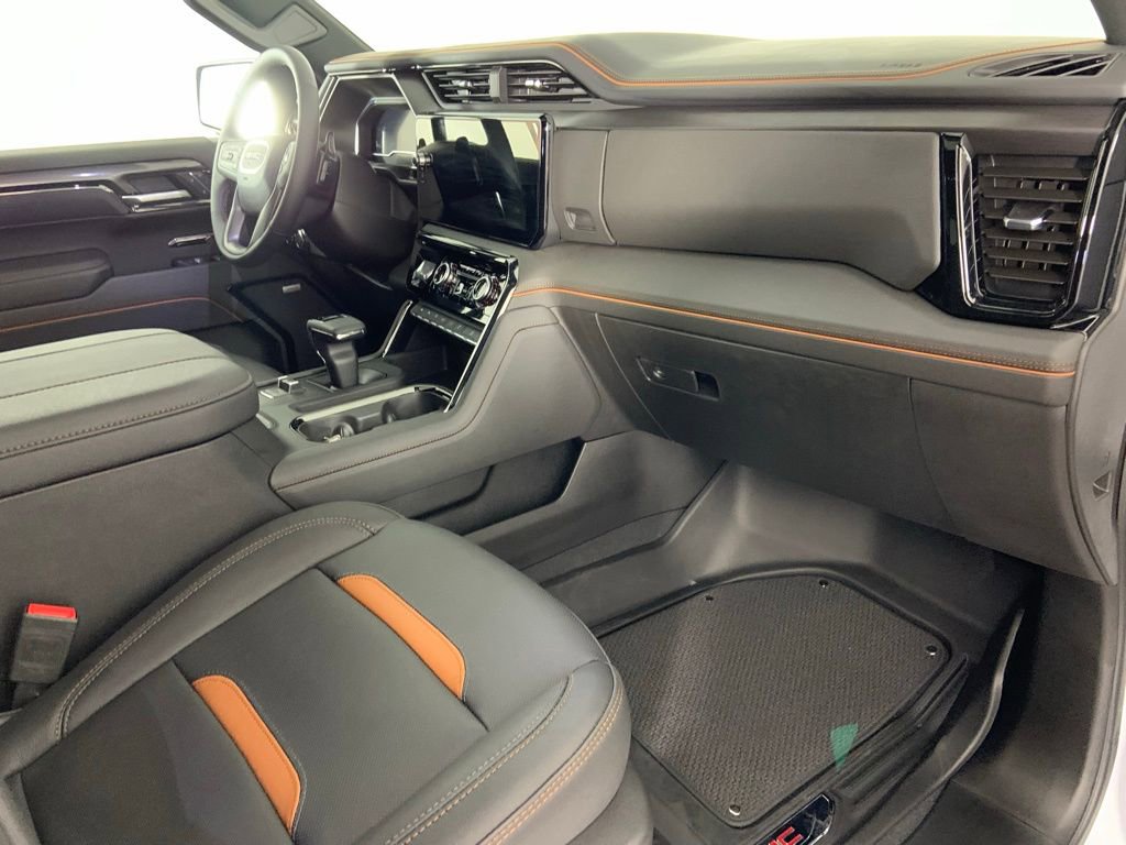 Used 2025 GMC Sierra 1500 AT4 w/ Technology Package image 31