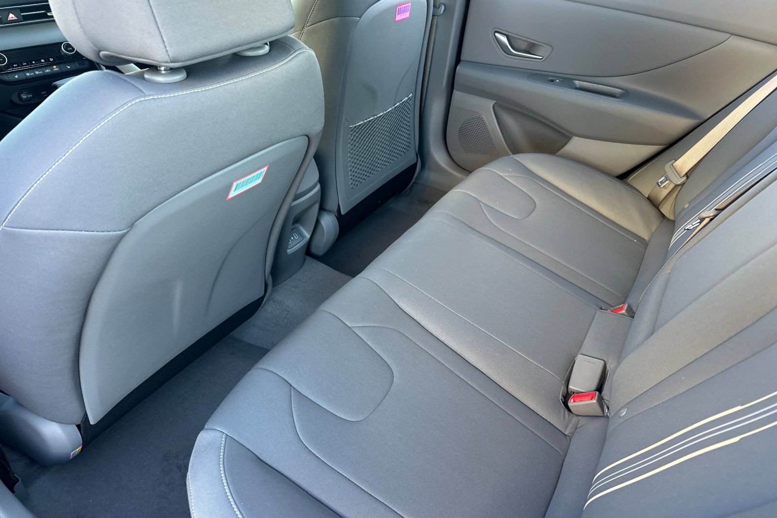 Certified 2026 Hyundai Elantra SEL Sport FWD image 15