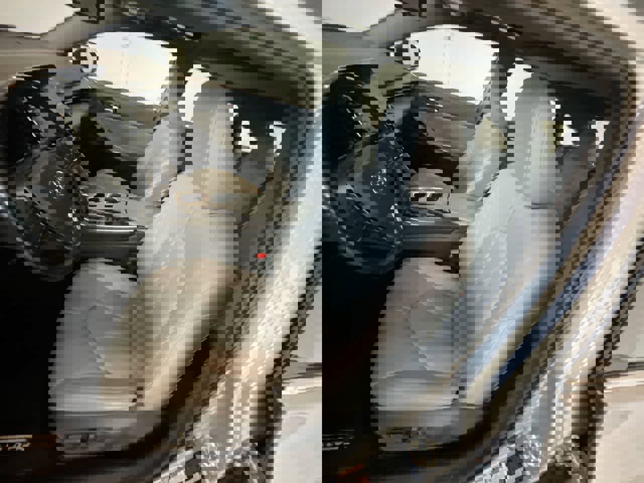 Used 2021 Toyota Avalon XLE image 11