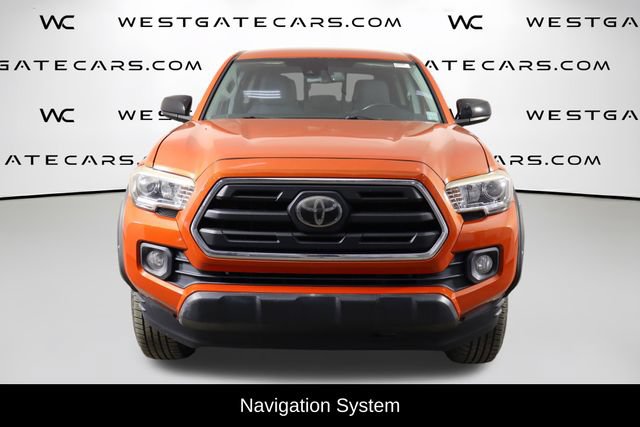 Used 2018 Toyota Tacoma SR5 RWD image 2