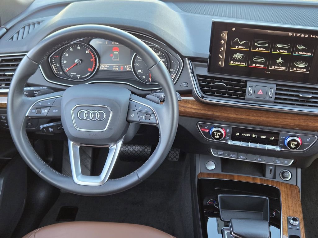 Certified 2023 Audi Q5 2.0T Premium w/ Convenience Package image 33