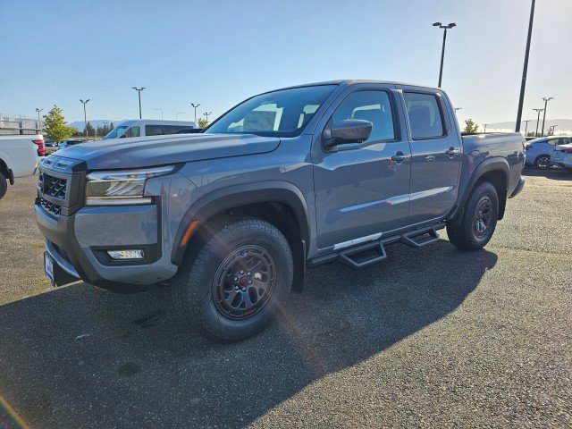 New 2025 Nissan Frontier PRO-4X w/ Pro Premium Package image 3